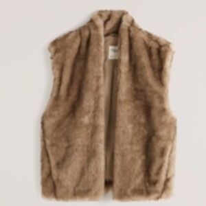 NWT Abercrombie Faux Fur Vest